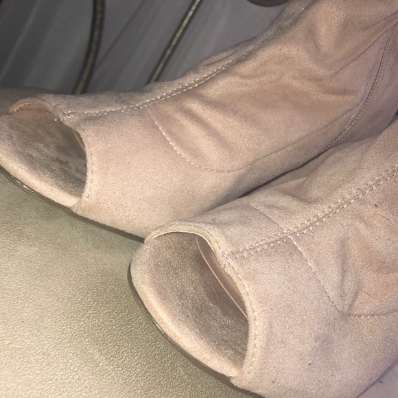 Open toe ankle booties 👢💞 - Picture 2 of 5